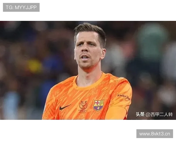 世体:纳瓦斯愿降薪签约巴萨一年;莱万支持引进什琴斯尼 世体:纳瓦斯愿降薪签约巴萨一年;莱万支持引进什琴斯尼